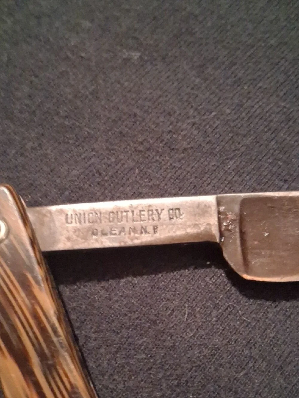 Vintage Pre-war BLUE Blazes Straight Razor Collectible